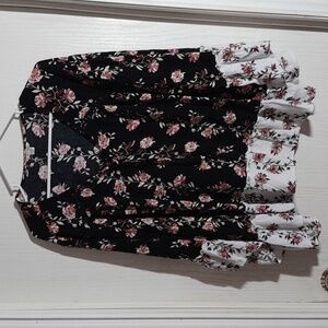 Cato, 100% Rayon, Bell Sleeves,Tassel Tie Up Neckline,Floral Print Top, Multi, M